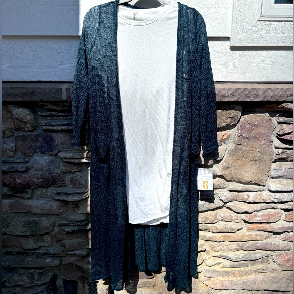 Brand New LuLaRoe Size XS Dark Green Knit Sarah Cardigan